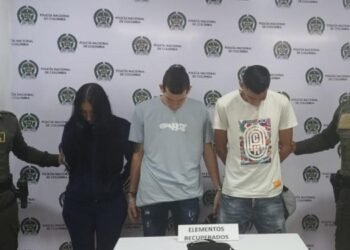 Capturados dos  hombres y una mujer señalados de atracar a conductor de plataforma