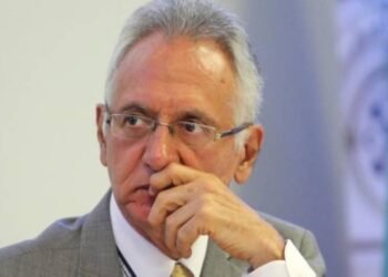 Interrogantes sobre el destino de fondos: Procuraduría indaga sobre 7 billones destinados a salud