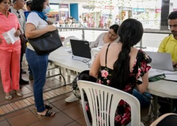 Tres bancos trabajarán este sábado 30 de marzo y podrá pagar el impuesto Predial 