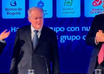 Luis Carlos Sarmiento Angulo deja la presidencia del Grupo Aval tras 30 años