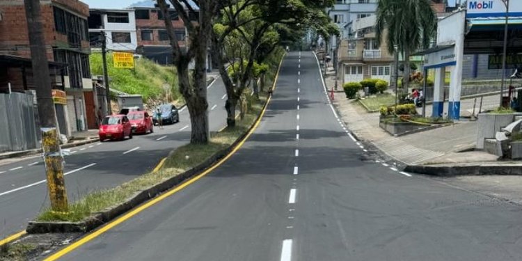 Pavimentada, demarcada y habilitada, así quedó la calle 37