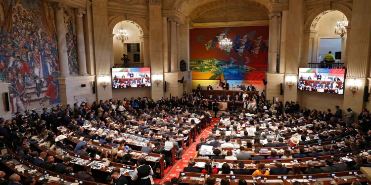 Senado en sesión durante Semana Santa: ¿se acerca el momento decisivo para la reforma pensional?