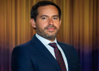Exdirector de la DIAN explica beneficios tributarios de la “vaca” para vías 4G en Antioquia