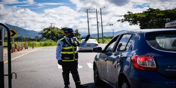 Lucha contra el Transporte Ilegal en Ibagué: Solo 70 Comparendos de 6,448 Impuestos en 2024