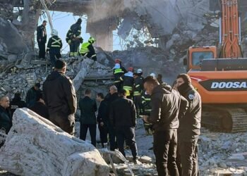 Ataque con Cohetes desde Irak Golpea Base de Coalición Internacional en Siria