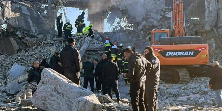 Ataque con Cohetes desde Irak Golpea Base de Coalición Internacional en Siria