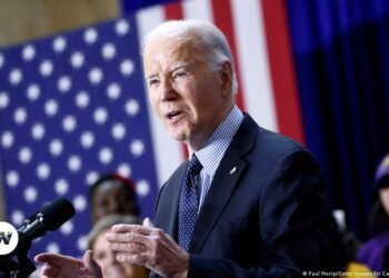 Biden reafirma apoyo “férreo” a Israel frente a Irán