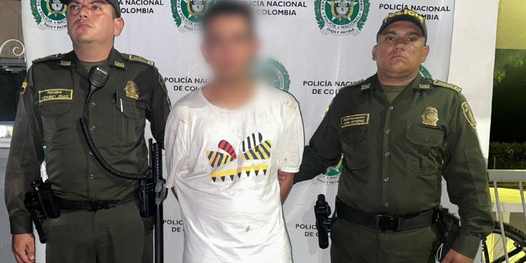 Capturado sujeto señalado de agredir a un agente de tránsito en la estación de servicios El Vergel