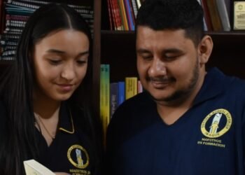 Lista la convocatoria para formarse como docente, con matrícula gratis en el colegio Normal Superior