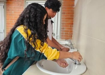 Estudiantes de colegios oficiales de Ibagué tendrán clases virtuales este jueves y viernes