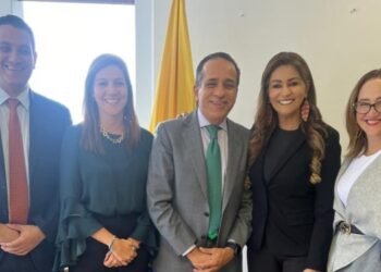 Gobernadora busca apoyo del gobierno para proyectos estratégicos en el Tolima