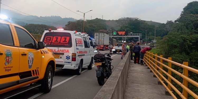 Un hombre tomó fatal decisión en el puente de La Variante