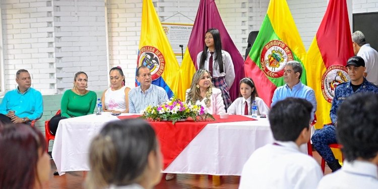 Luego de la polémica por la visita de los estudiantes a la cárcel, la Alcaldía enfatizó que es una estrategia de concientización
