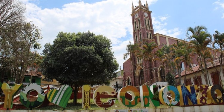 Continúa la investigación para establecer quiénes serán responsables de graffitis de las disidencias en Icononzo