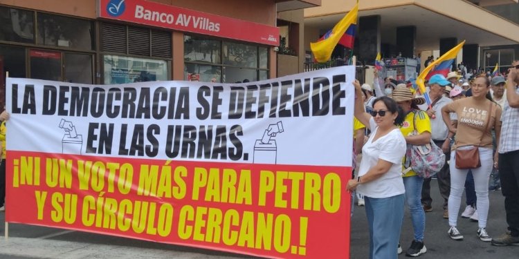 Esta será la ruta de la marcha contra el Gobierno Petro este domingo