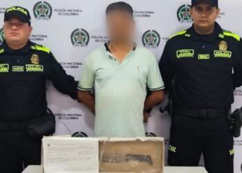 Detenido sujeto señalado de agredir con machete a tres de sus vecinos 
