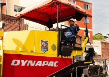 En Ibagué, la Alcaldía dispuso de una maquinaria para tapar huecos que están en estado crítico