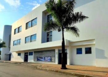 Denuncian posible atropello con una paciente en la USI del Sur