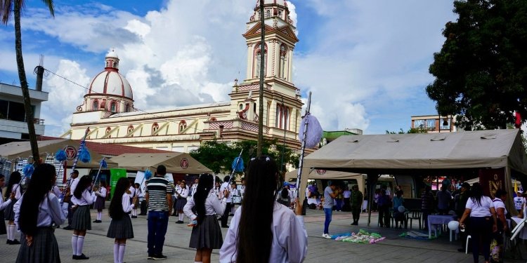 En Chaparral se conmemoró el Día De La Memoria Y Solidaridad Con Las Víctimas