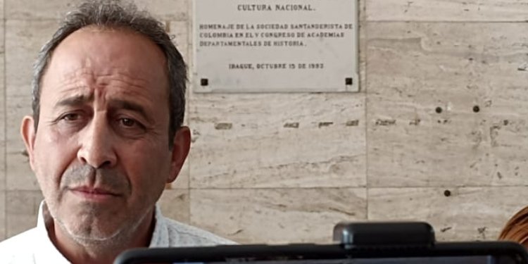 “Estoy viendo una Superintendencia desborda en sus funciones”: exsuperintendente de Salud