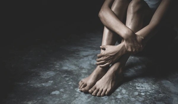 Bogotá: Mujer abusada y amenazada con arma blanca