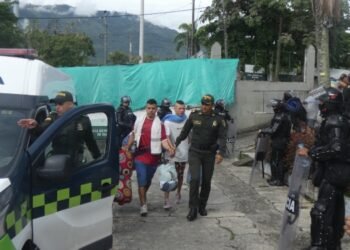 Continúa el traslado de internos de la Permanente a la Cárcel Coiba de Picaleña