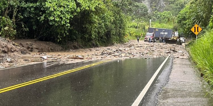 Cierres viales en el departamento por cuenta de las lluvias