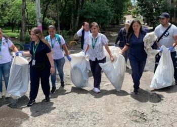 Más de 2 toneladas de botellas, vasos y llantas inservibles para prevenir el dengue recolectó la Alcaldía de Ibagué 
