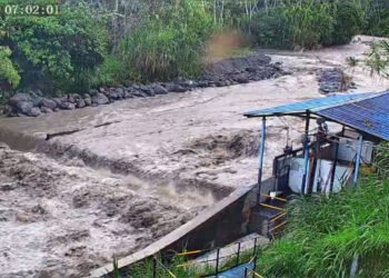 Continúa cerrada la captación del río Combeima