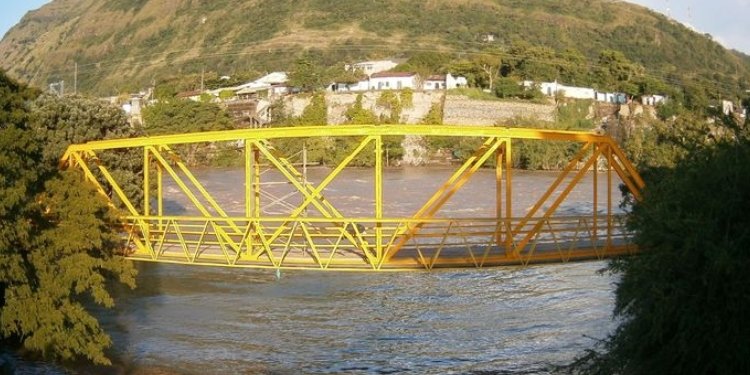 Dos personas heridas en hechos confusos en Puente Negro, Honda, Tolima