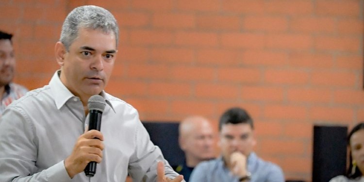 Secretario de Gobierno no tiene miedo a las amenazas recibidas a través de las redes sociales por parte de  hinchas