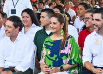 Ministro de las TIC resalta el trabajo de la gobernadora del Tolima