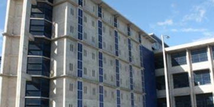 Ministro de Justicia habló sobre el proyecto de ley que busca deshacinar las cárceles del país