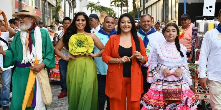 Conozca quién será la embajadora al encuentro departamental de folclore del municipio de El Espinal