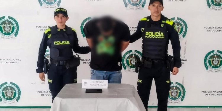 Capturados cuatro hombres con celulares hurtados en Ibagué