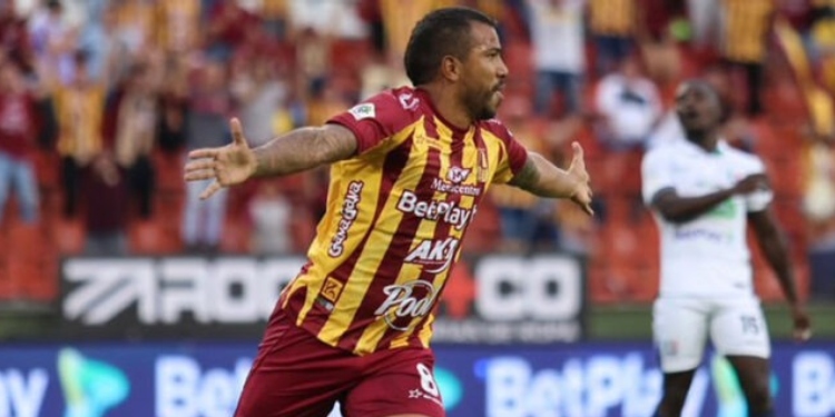 Empiezan a sonar las nuevas contrataciones del Fútbol Profesional Colombiano