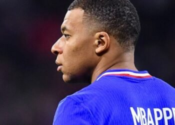 Real Madrid oficializa el fichaje de Mbappé por cinco temporadas