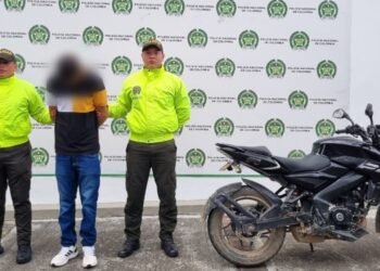 Capturado hombre con motocicleta reportada como hurtada