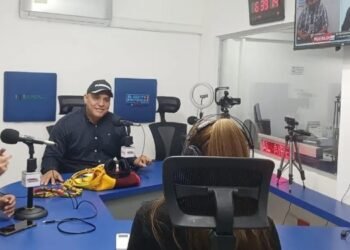 “Andrés Hurtado: es mi amigo, mi jefe político, lo que quiera y no tengo lío por decirlo”, así lo indicó el concejal Giovanny Martínez, del partido Centro Democrático