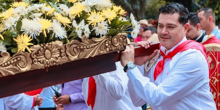 “No soy ese tipo de persona, no vivo preocupado por la vida personal de los demás”, Juan Arturo Gutiérrez