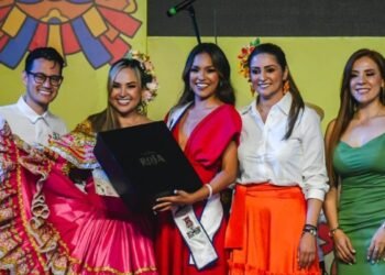 Así fue el recibimiento de las embajadoras Nacionales del Folclor en Ibagué