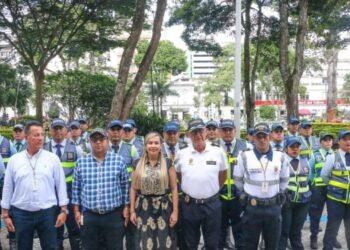 Llegaron 30 nuevos agentes que regularán el tránsito durante las fiestas