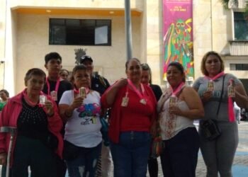 Vendedoras de mazorcas piden a la Alcaldía que las deje trabajar en el Parque Deportivo