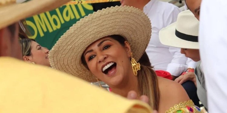 Gobernada quiere a los 47 municipios participando en el encuentro departamental del Folclor