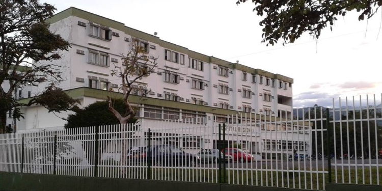 En el hospital del Líbano bajaron las órdenes por prestación de servicios