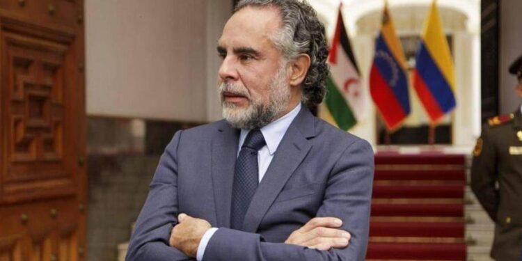 Fiscalía abre investigación contra el embajador Armando Benedetti por denuncia de violencia intrafamiliar