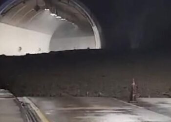 Cierre total de la vía al alto de la línea