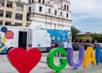 Autoridades anuncian recompensa para dar con los responsables del abuso sexual de una joven en medio de un atraco