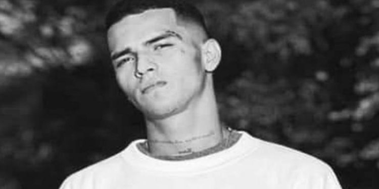 De una puñalada en el pecho muere joven en Chaparral