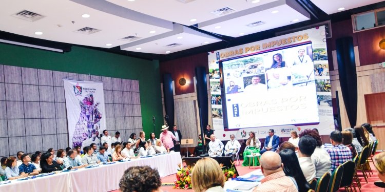 Gobernadora del Tolima invita a los empresarios a trabajar en obras por impuestos 
